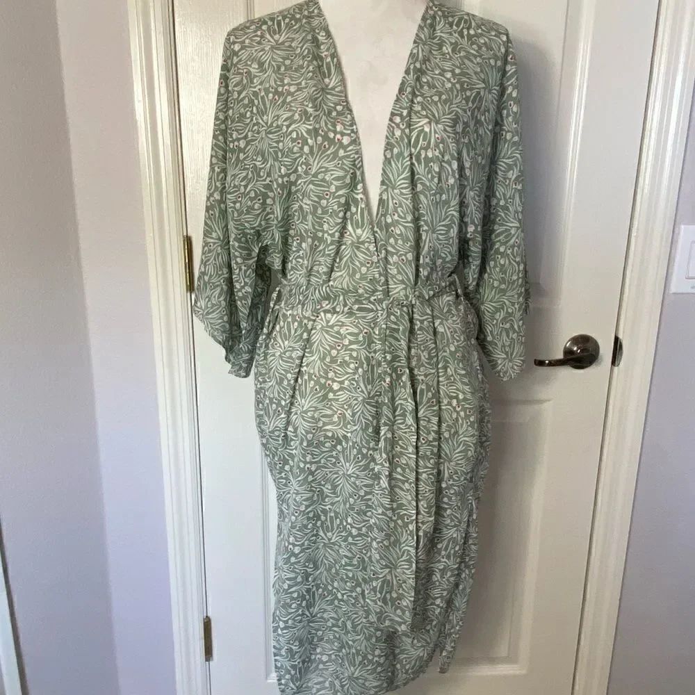 SONOMA Good For Life Bicolor Floral Kimona OSFM Green Floral Print